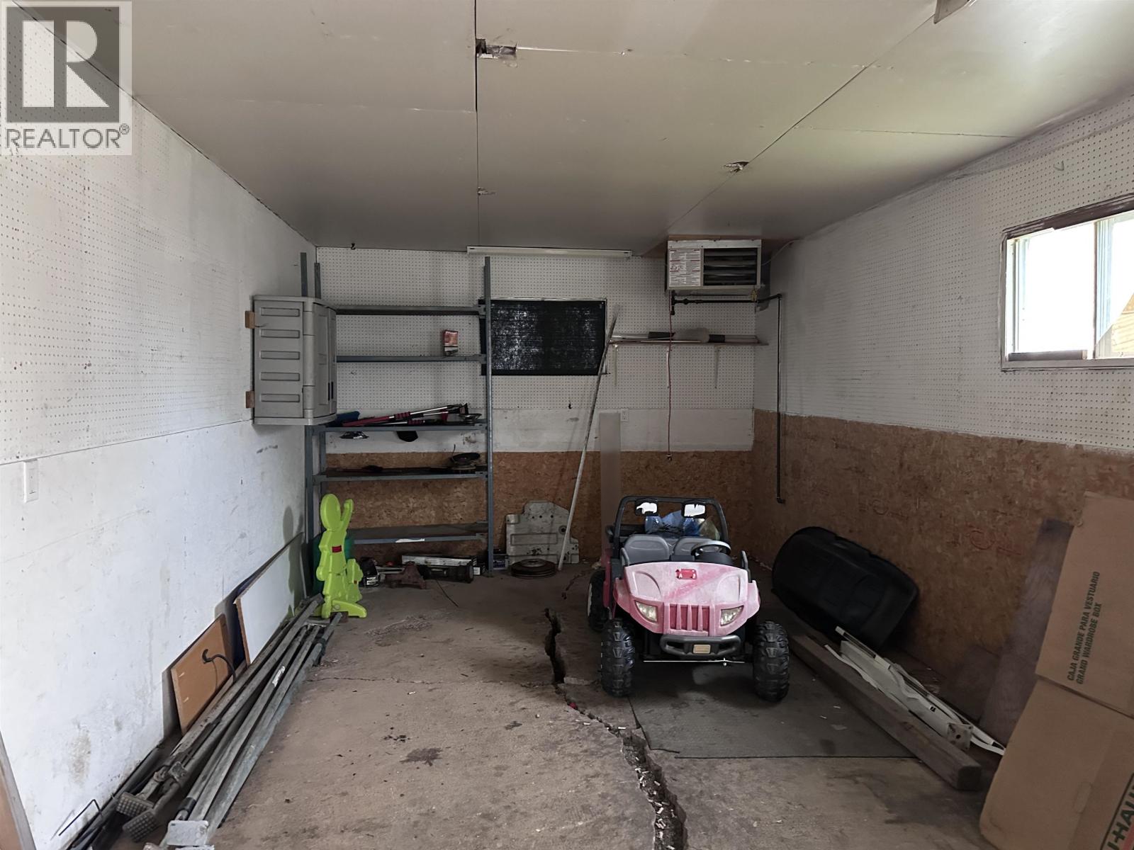 3916 COTTONWOOD ROAD, Fort Nelson