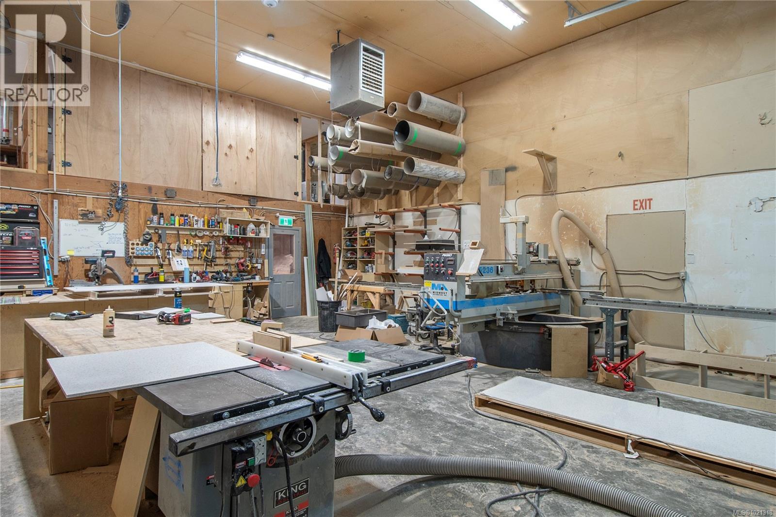 J, K, L, M 1580 Willow St, Campbell River