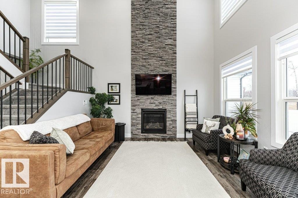 14 WILSON CL, Fort Saskatchewan