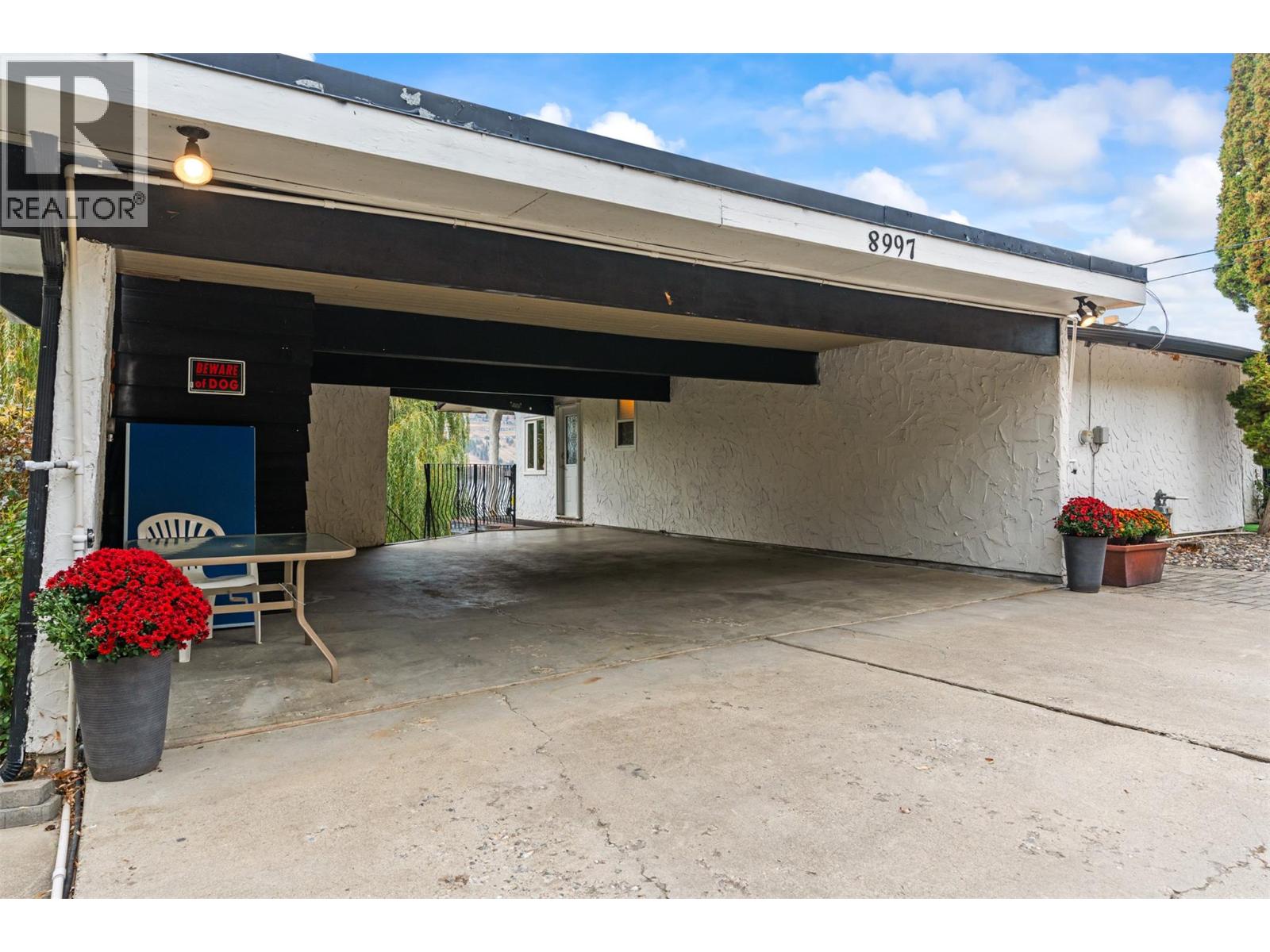  8997 Peters Road, Vernon