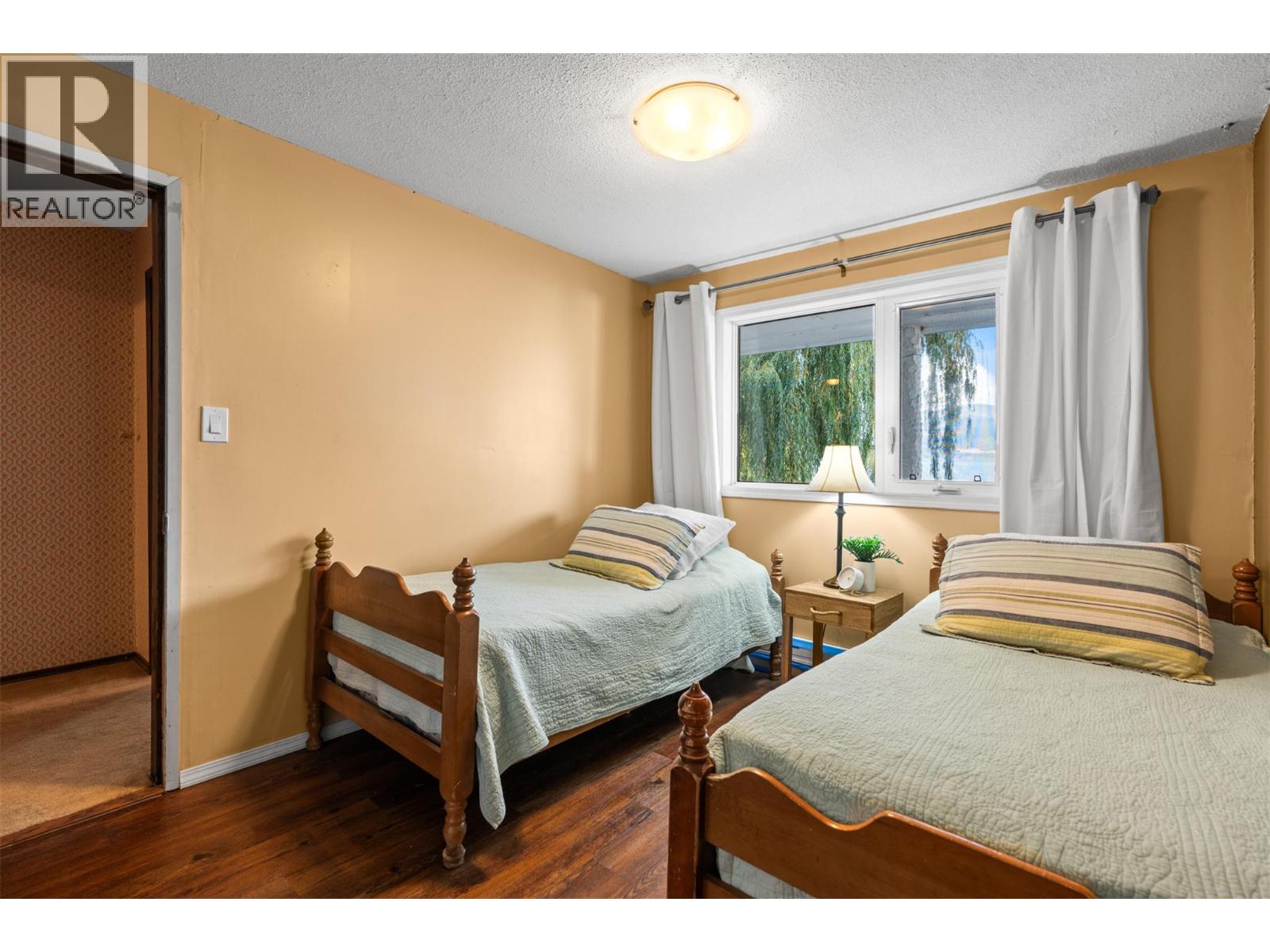  8997 Peters Road, Vernon