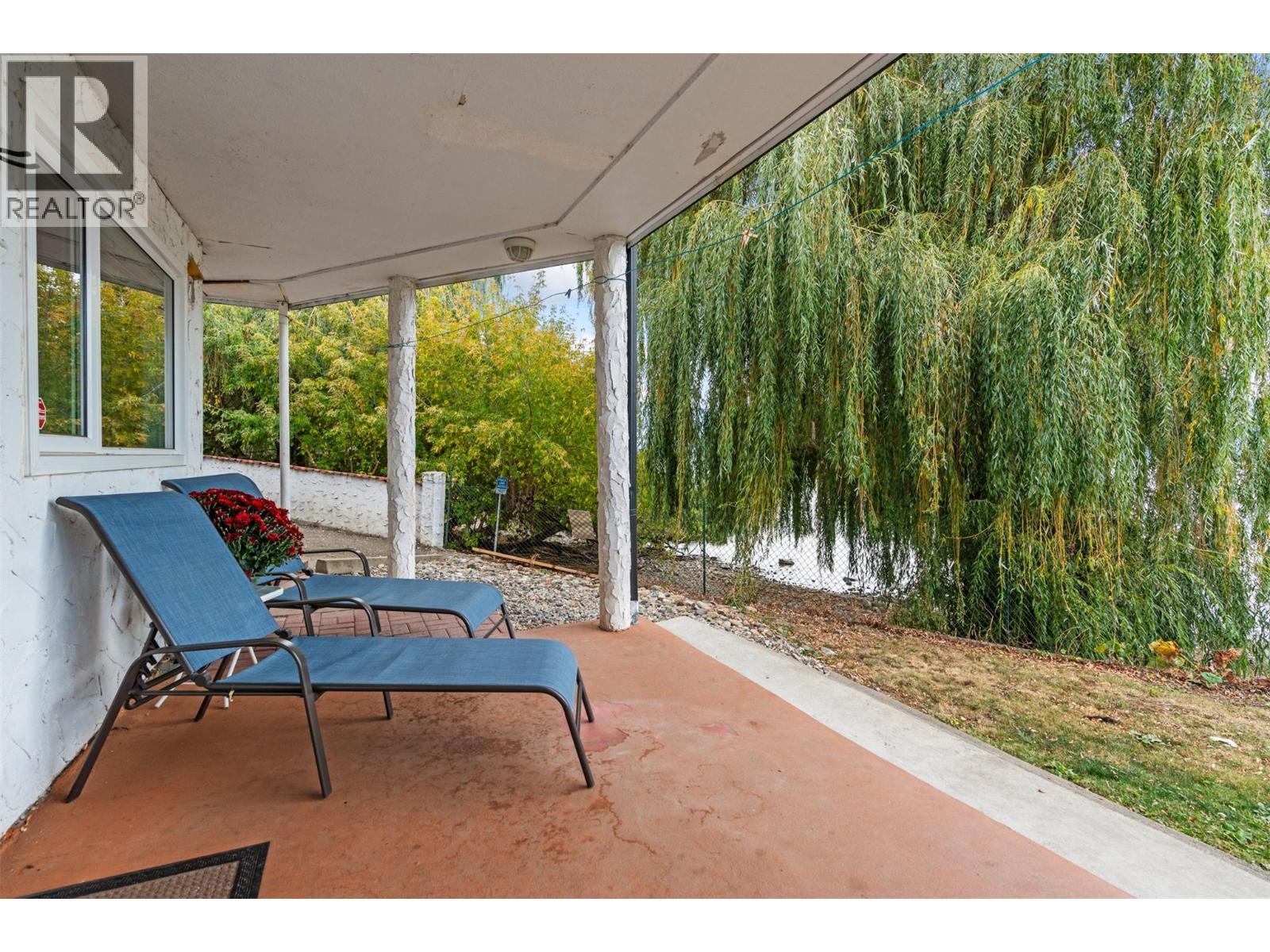  8997 Peters Road, Vernon