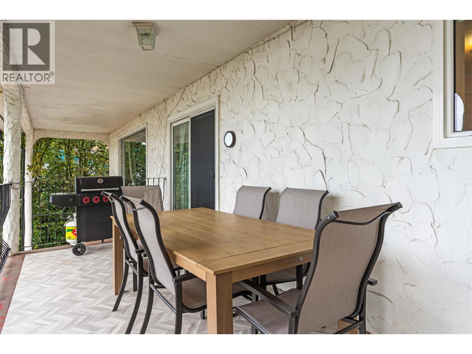  8997 Peters Road, Vernon