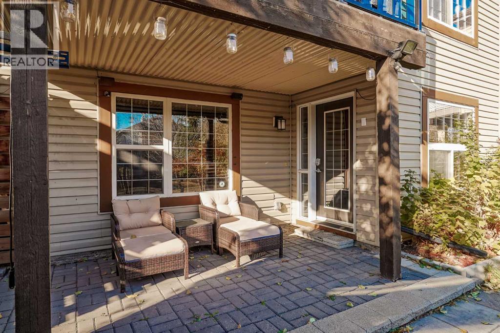 Single Family House for Sale in  Everstone Rise SW Evergreen Calgary 