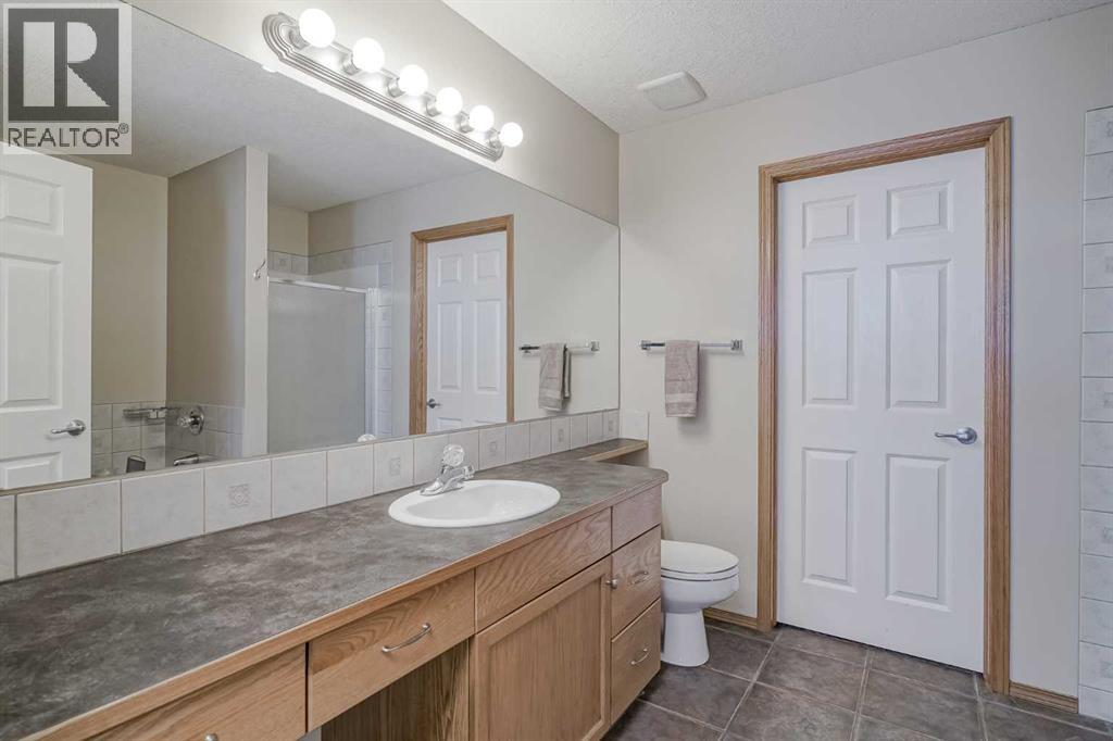 Single Family House for Sale in  Everstone Rise SW Evergreen Calgary 