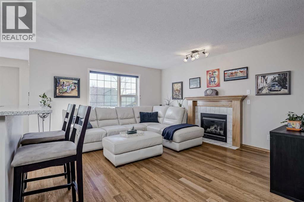 Single Family House for Sale in  Everstone Rise SW Evergreen Calgary 