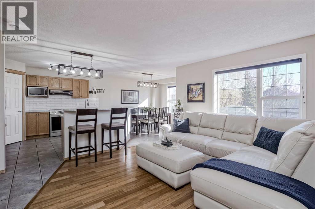 Single Family House for Sale in  Everstone Rise SW Evergreen Calgary 