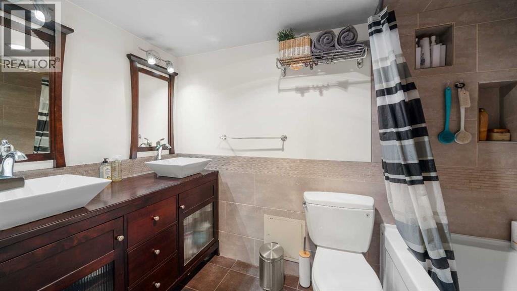 Single Family House for Sale in    Avenue SW Beltline Calgary 