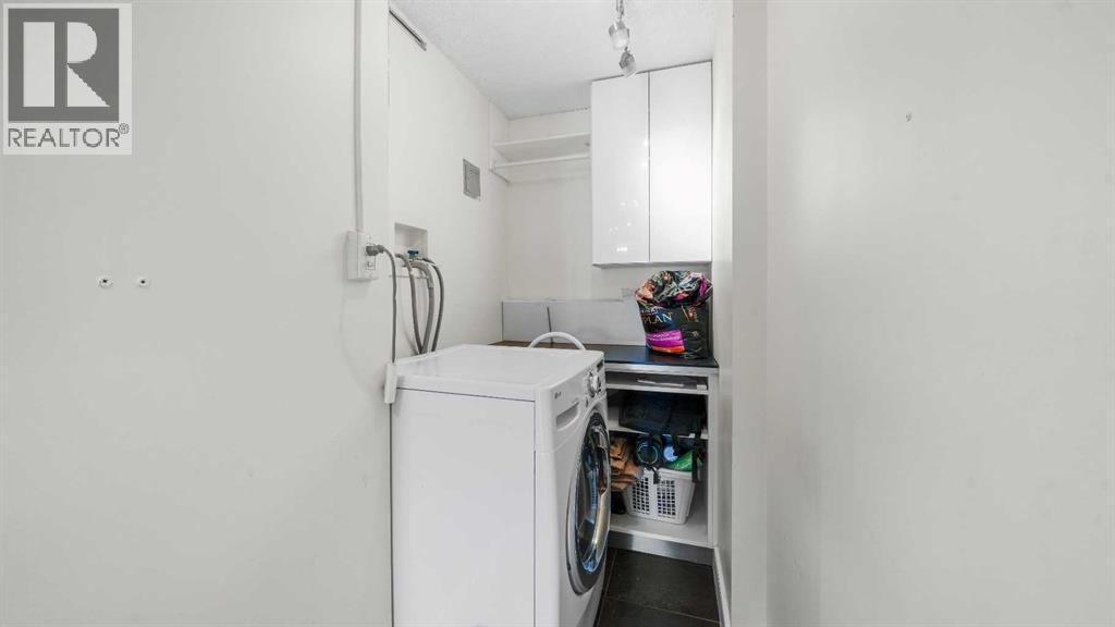 Single Family House for Sale in    Avenue SW Beltline Calgary 