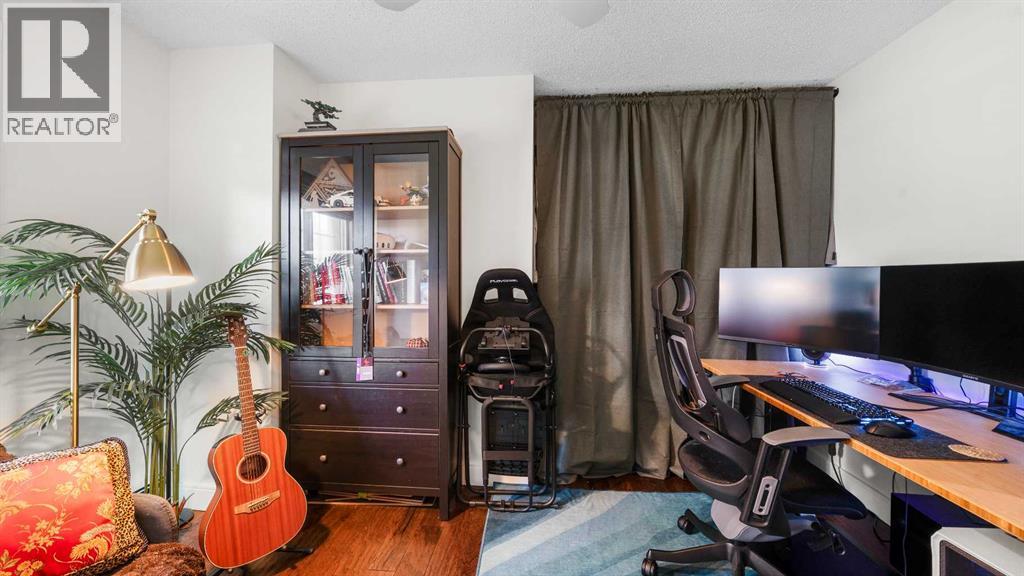 Single Family House for Sale in    Avenue SW Beltline Calgary 