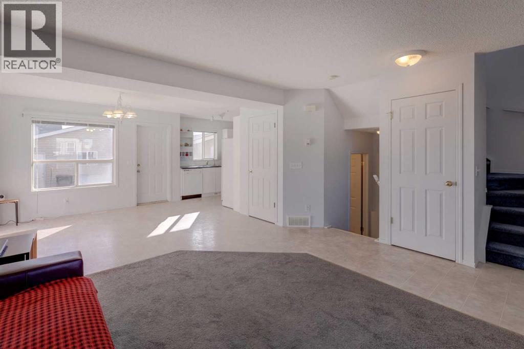 Single Family House for Sale in  Saddlemead Green NE Saddle Ridge Calgary 