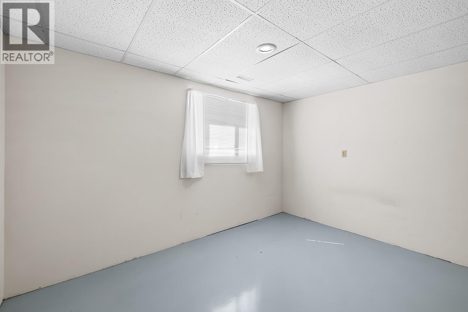 329 6th Ave S Avenue, Creston