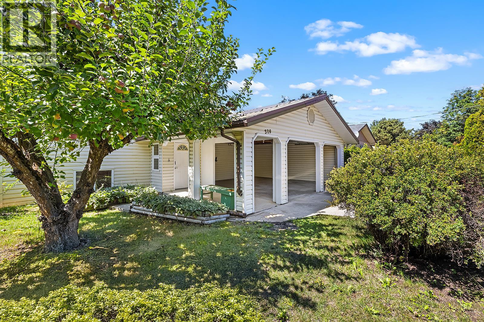 329 6th Ave S Avenue, Creston