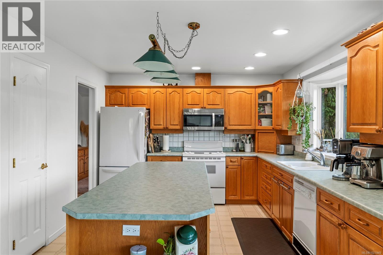 5145 Grouhel Rd, Ladysmith