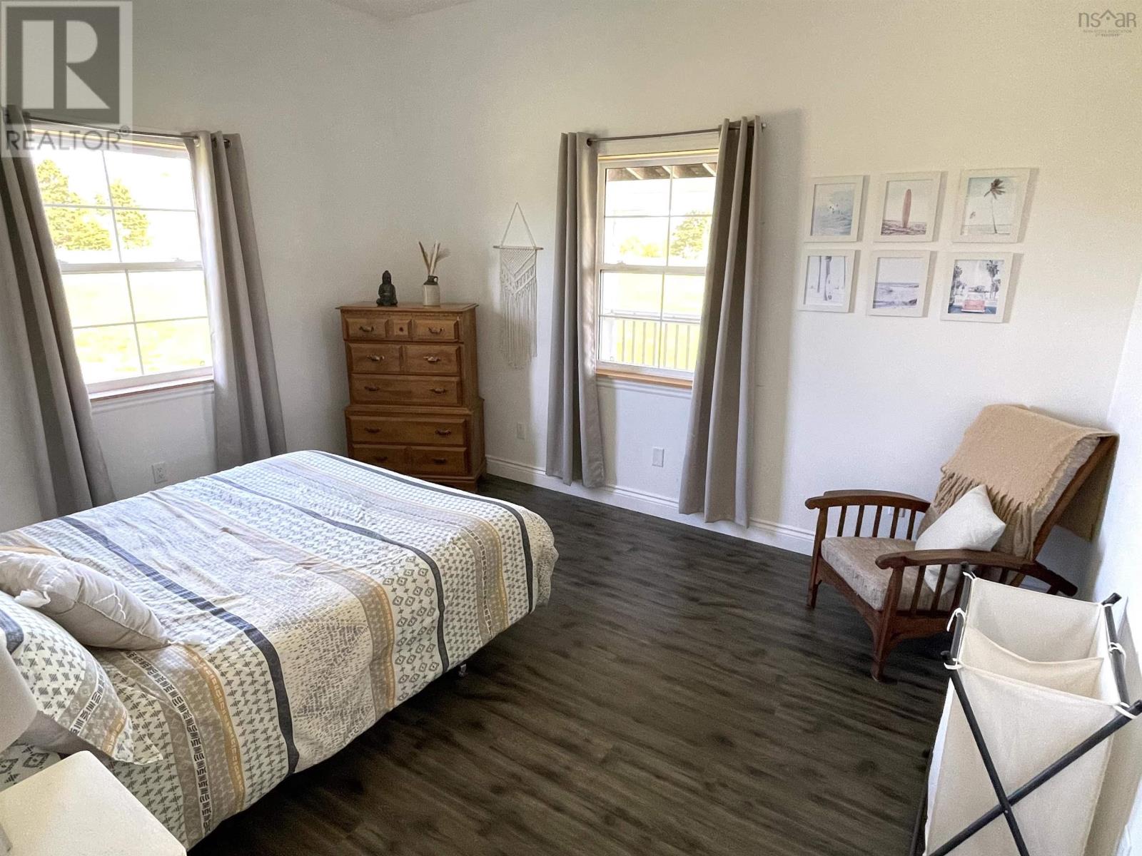 Property 20 of 39 of 70 Saltwater Drive