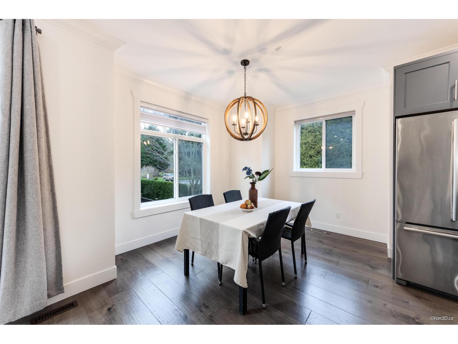 3 15885 16 AVENUE, Surrey