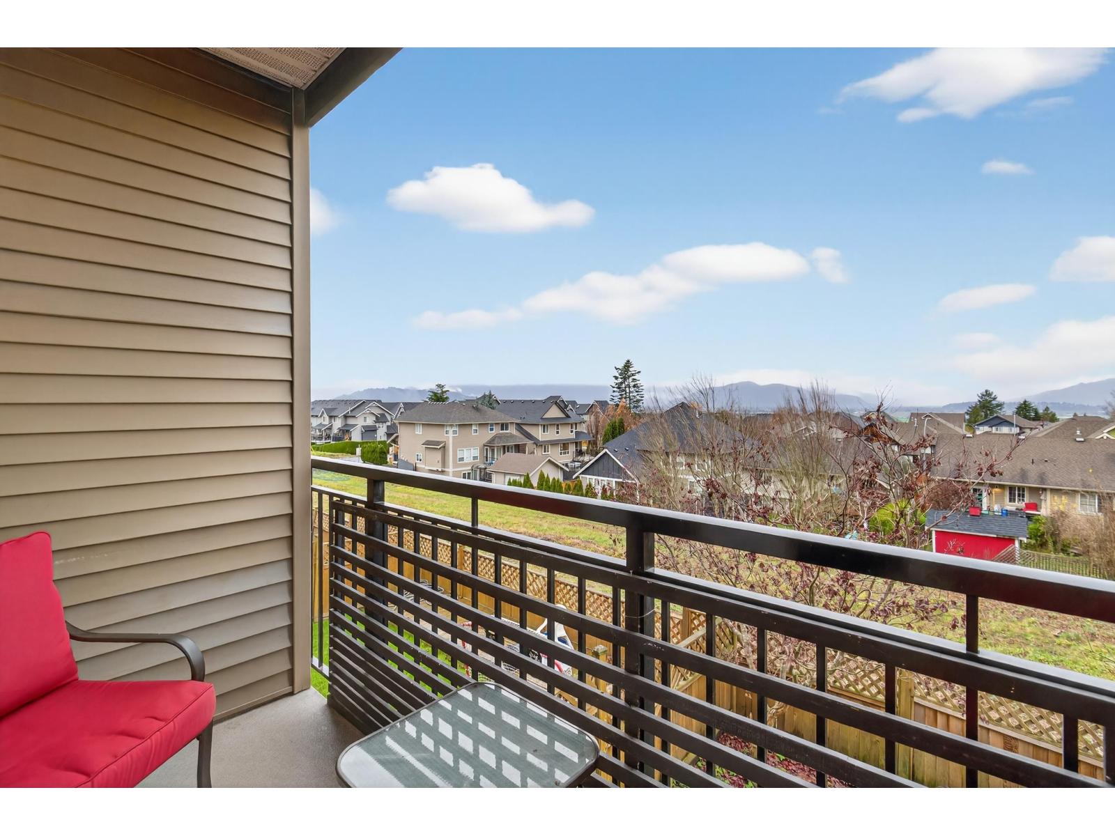 15 5900 JINKERSON ROAD, Promontory, Chilliwack