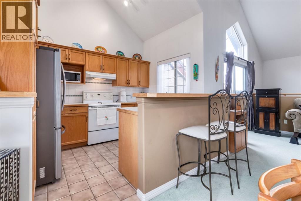 Single Family House for Sale in   Sirocco Drive SW Signal Hill Calgary 