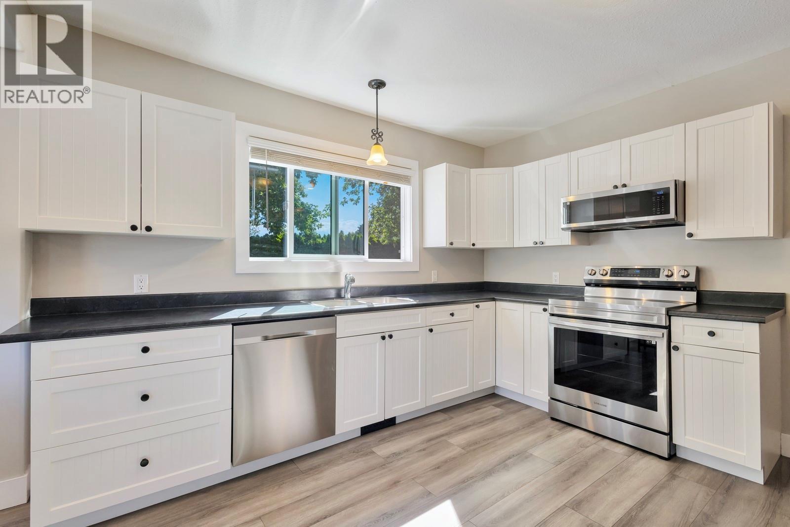  431 Valley Road, Kelowna