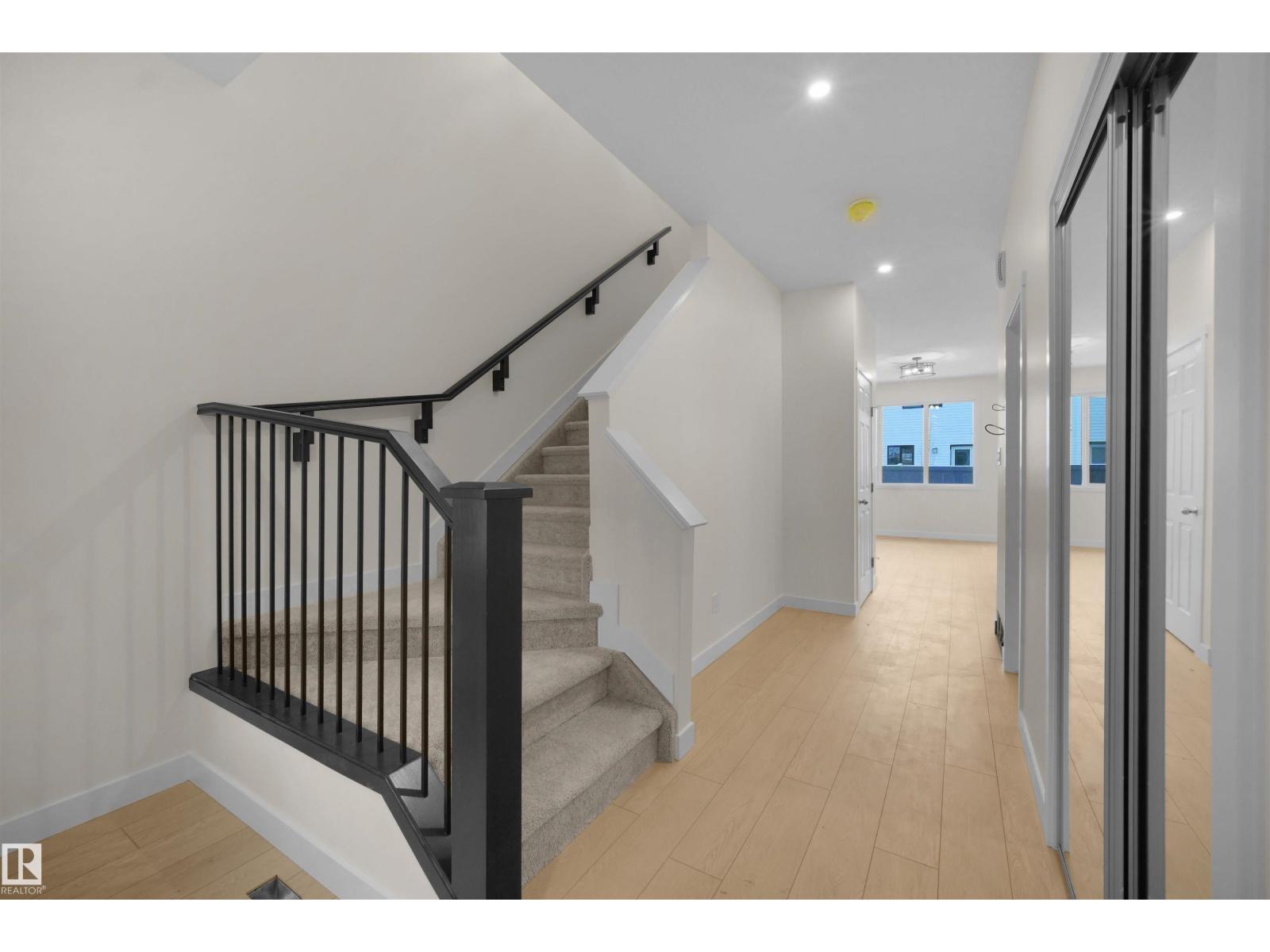 17631 46 ST NW, Edmonton