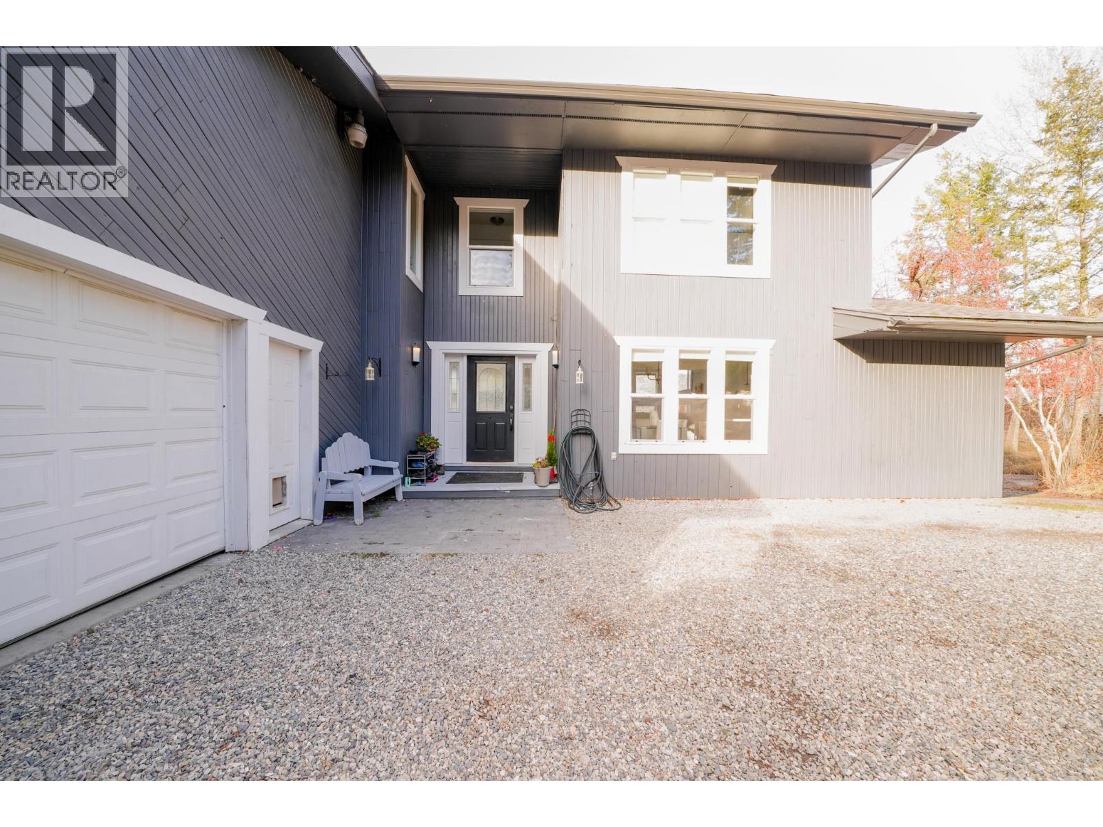 2124 SOUTH LAKESIDE DRIVE, Williams Lake