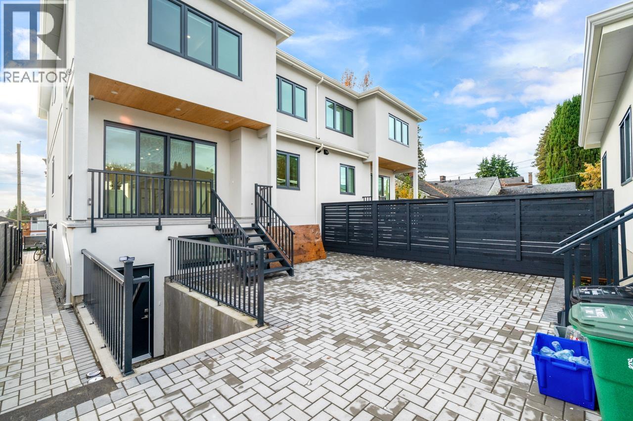 2 6691 WINCH STREET, Burnaby