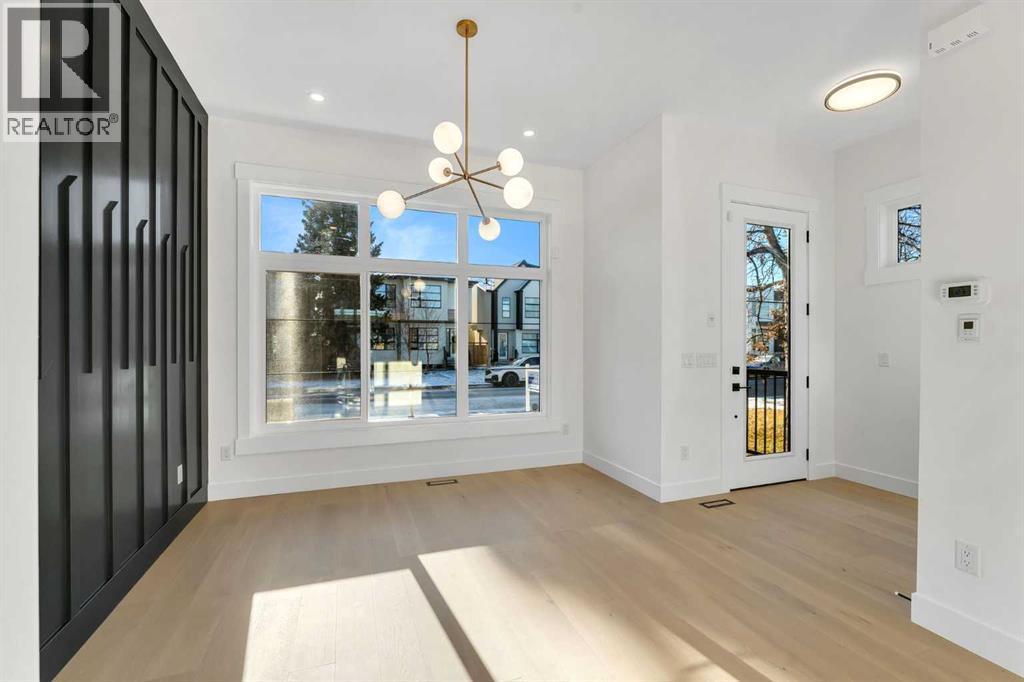 Single Family House for Sale in   Avenue NE Winston Heights/Mountview Calgary 