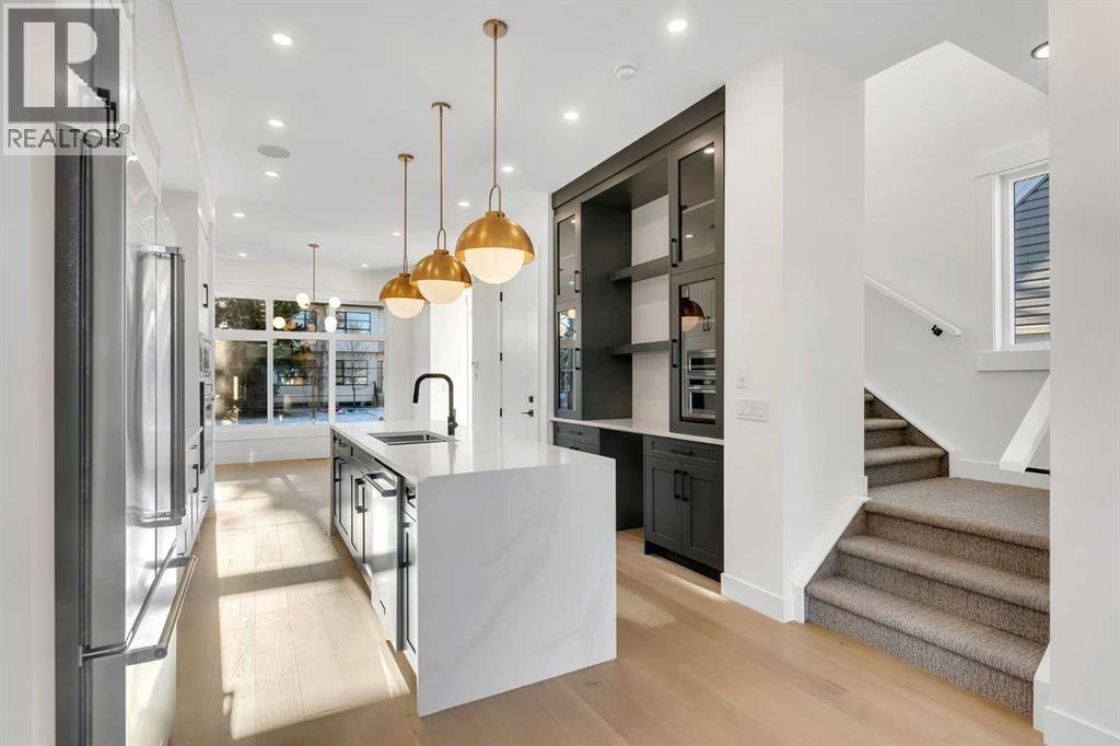 Single Family House for Sale in   Avenue NE Winston Heights/Mountview Calgary 