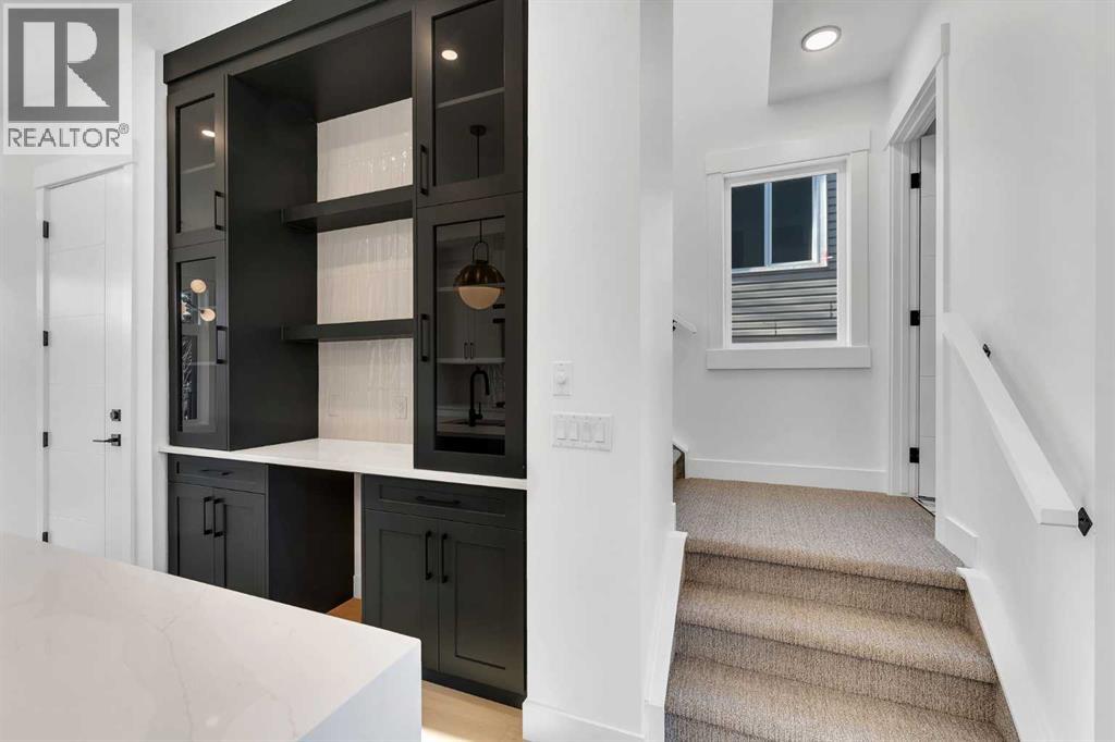 Single Family House for Sale in   Avenue NE Winston Heights/Mountview Calgary 