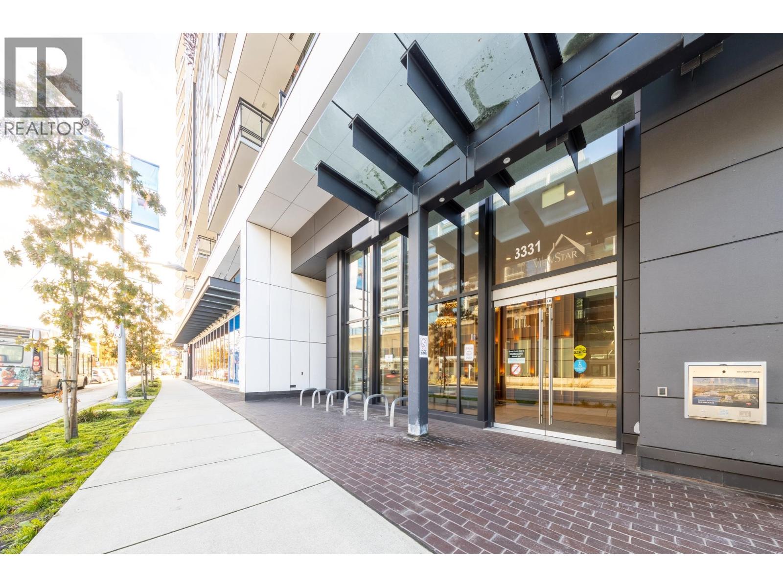 #902-3331 NO. 3 Road, Richmond