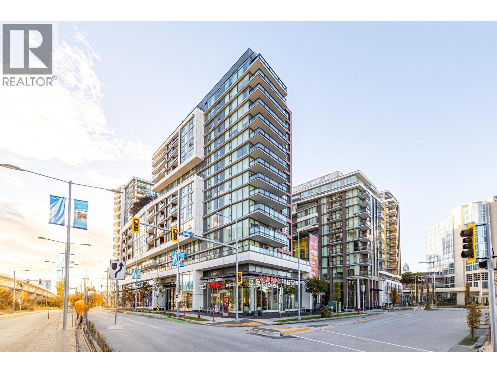 #902-3331 NO. 3 Road, Richmond