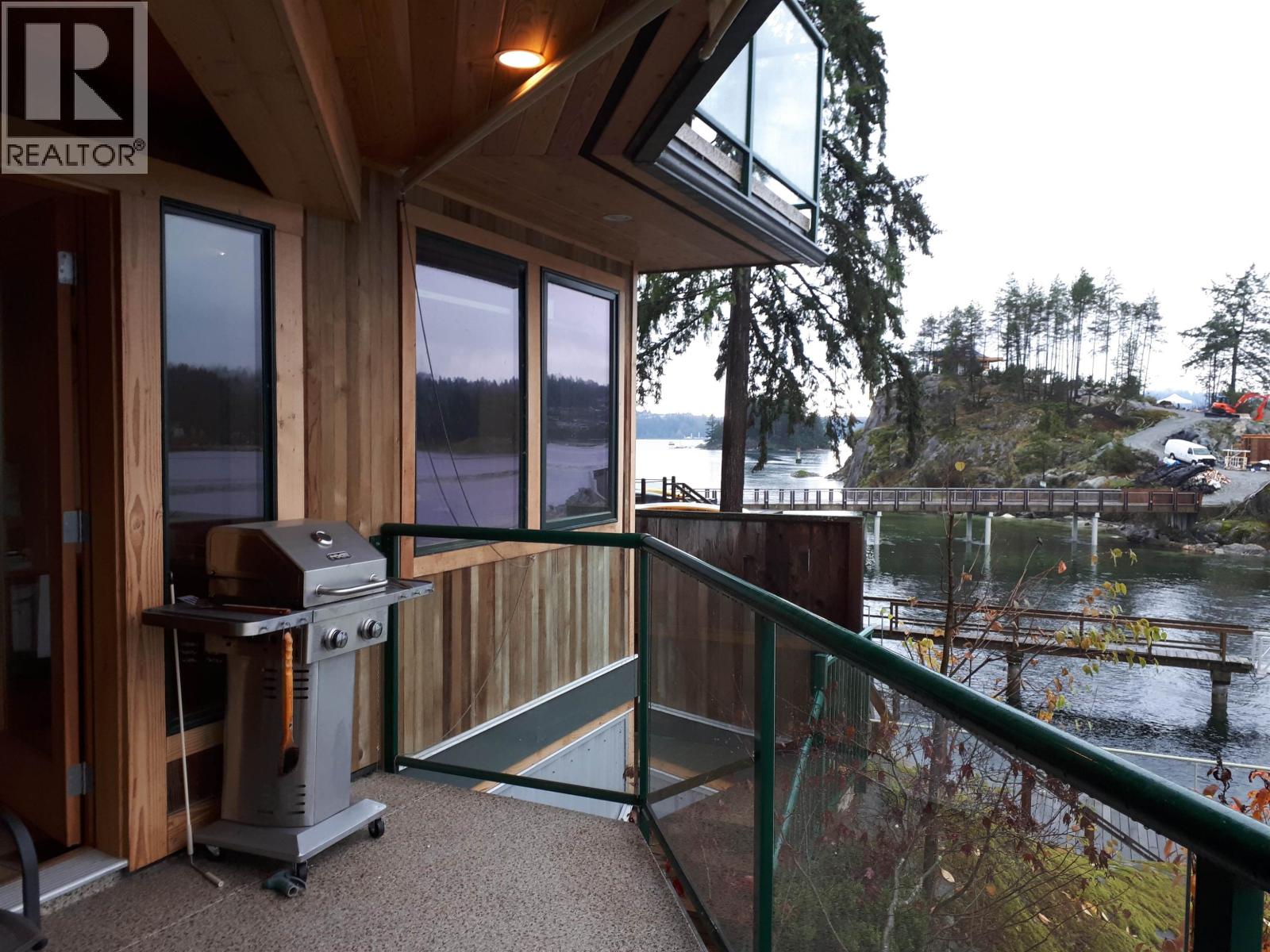 203 TURTLEHEAD ROAD, Belcarra