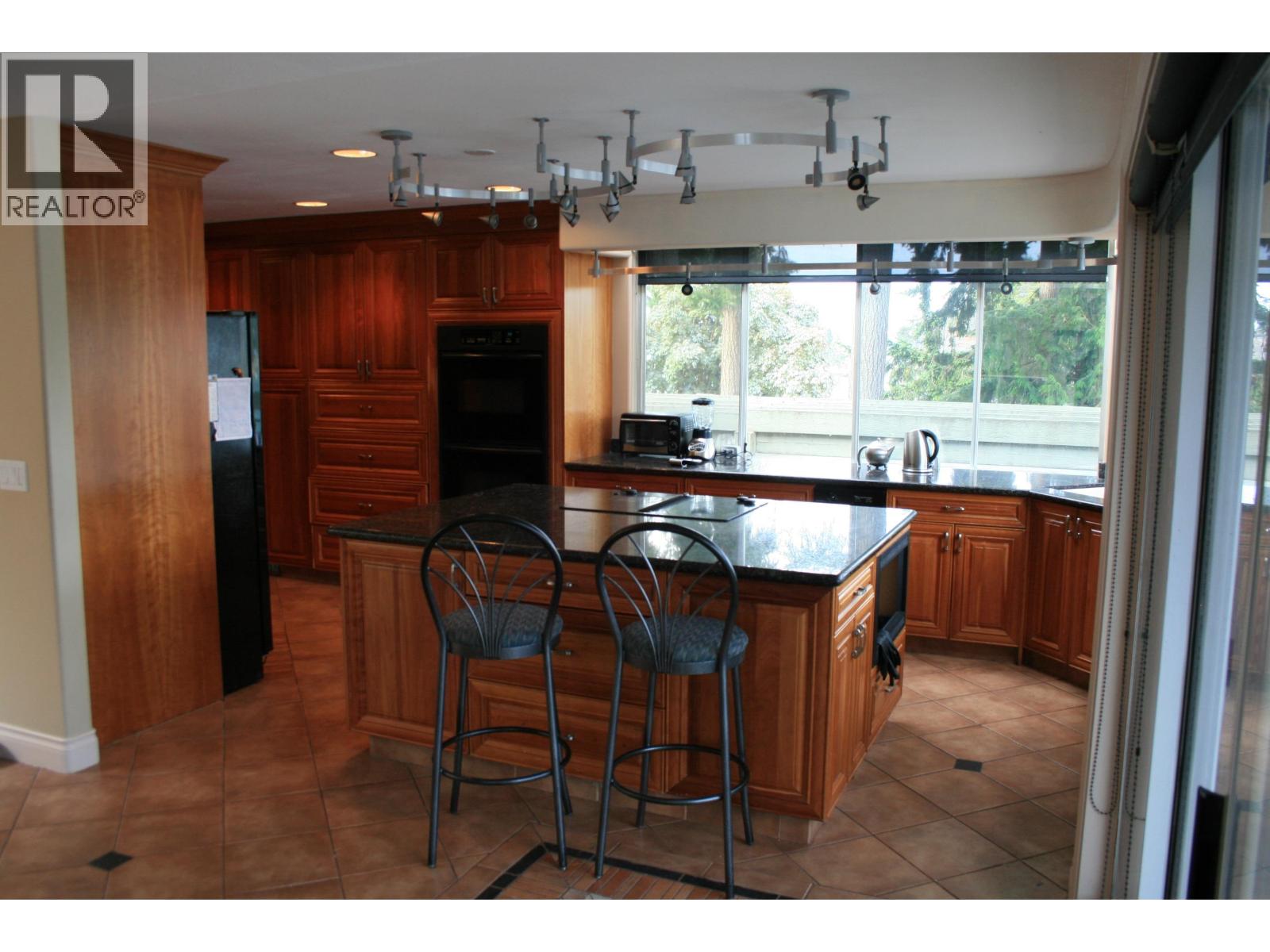 203 TURTLEHEAD ROAD, Belcarra