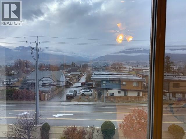 #304-965 King Street, Penticton