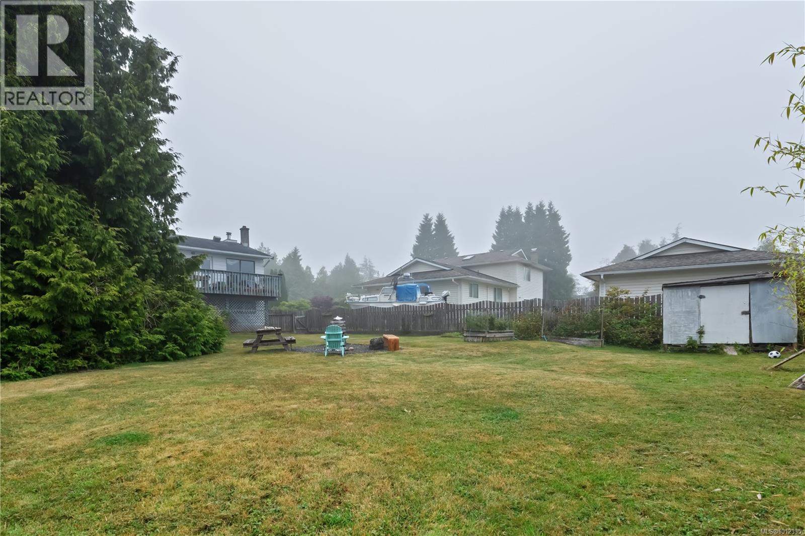 1550 Larch Rd, Ucluelet