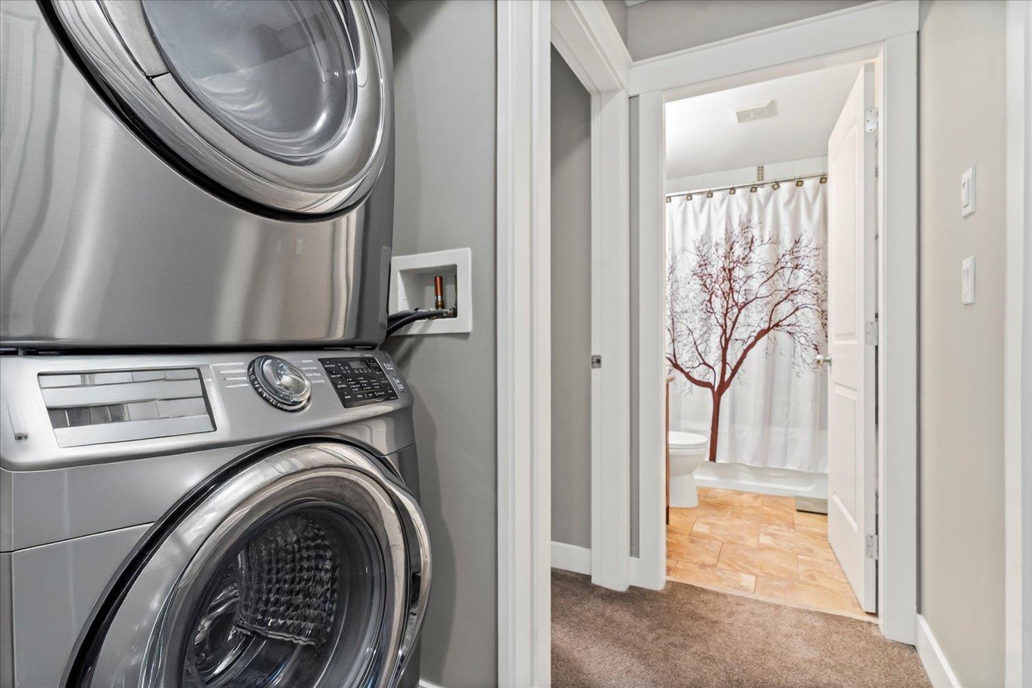 4 5623 TESKEY WAY, Promontory, Chilliwack