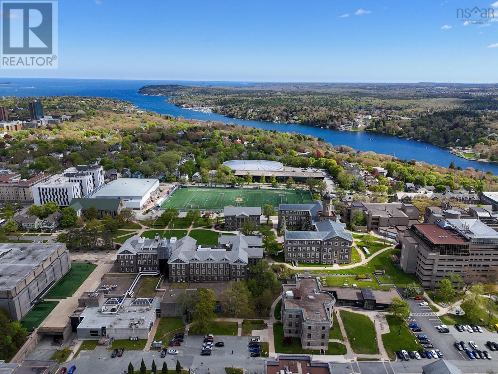 Property 37 of 37 of 406 6369 Coburg Road