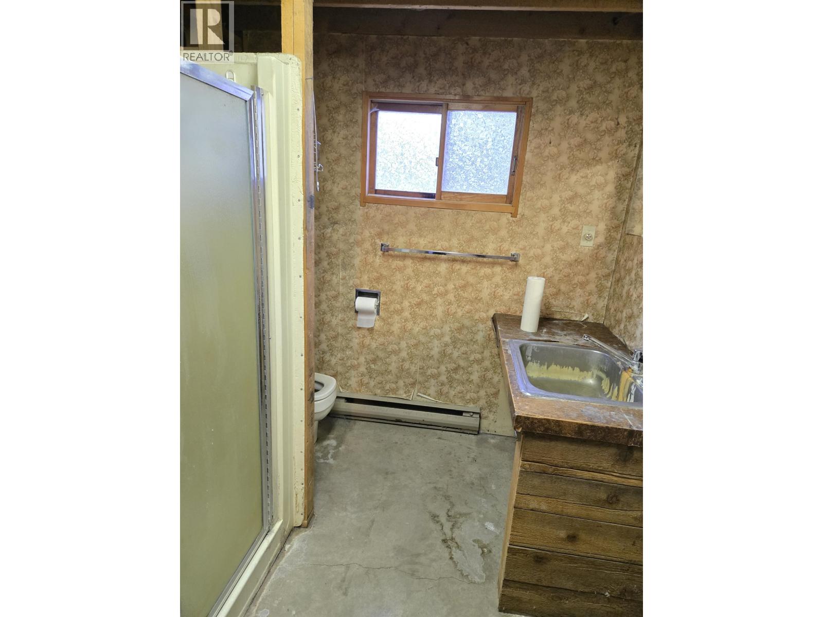 13151 MAPES ROAD, Vanderhoof