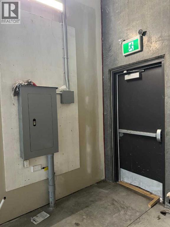 Retail for Sale in    Avenue NE Stoney 3 Calgary 