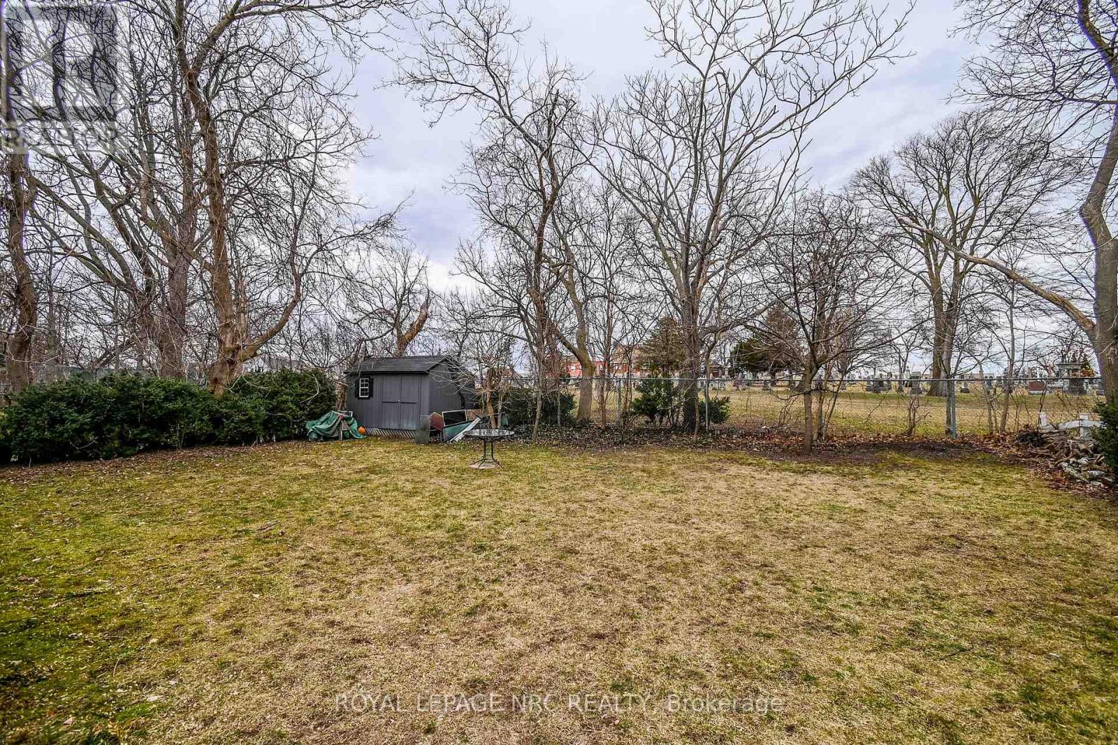 6107 BARKER STREET - 37