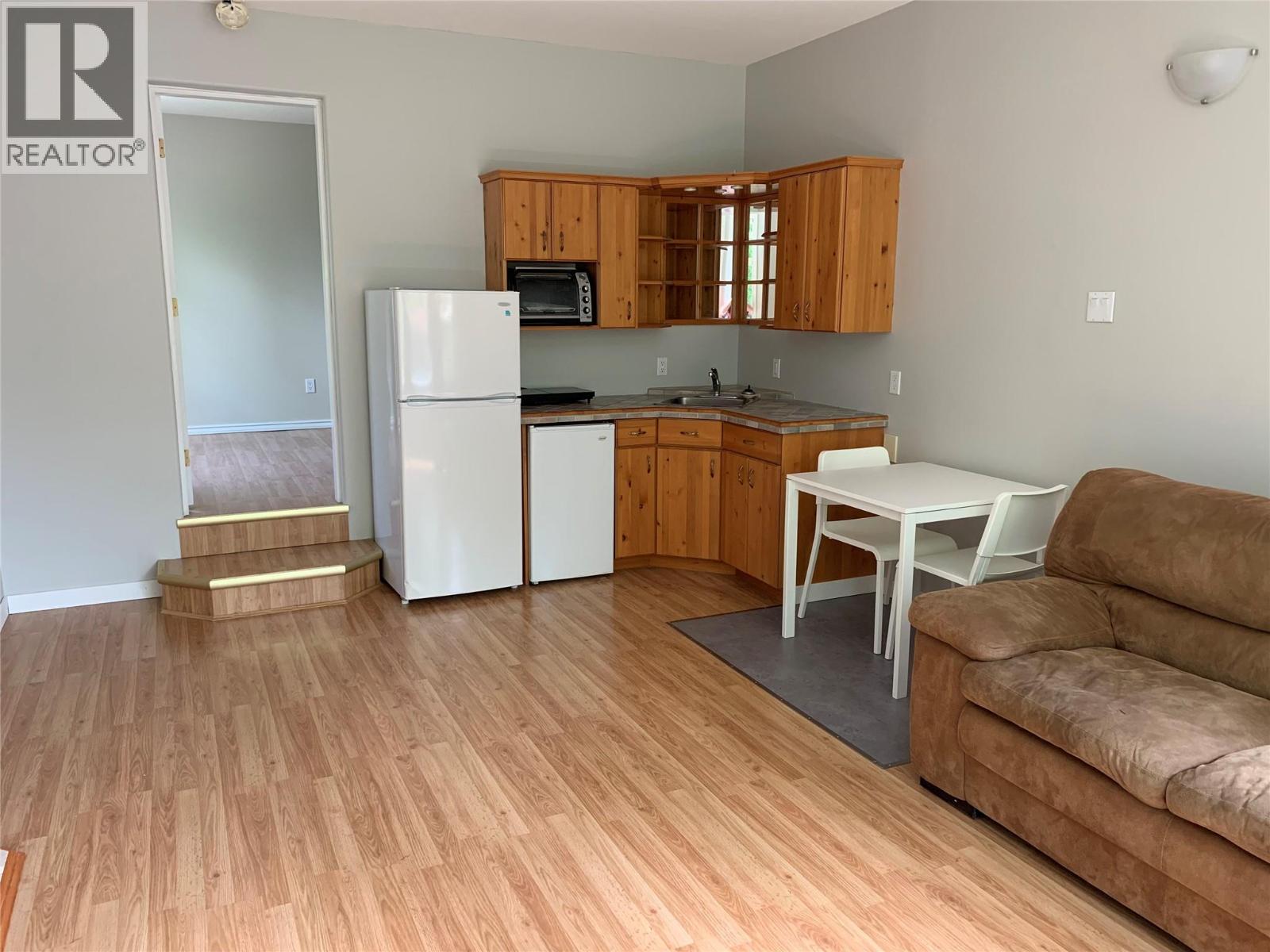  1189 Hudson Road, West Kelowna