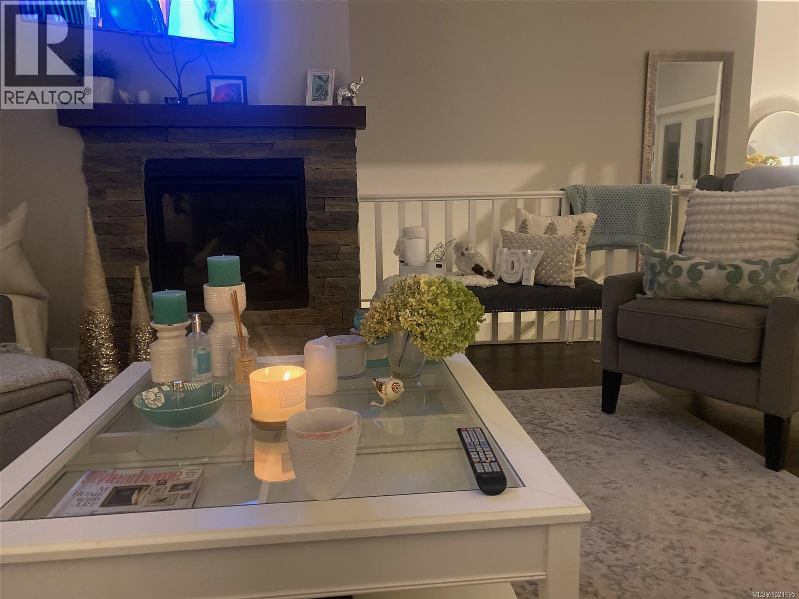 374 Point Ideal Dr, Lake Cowichan