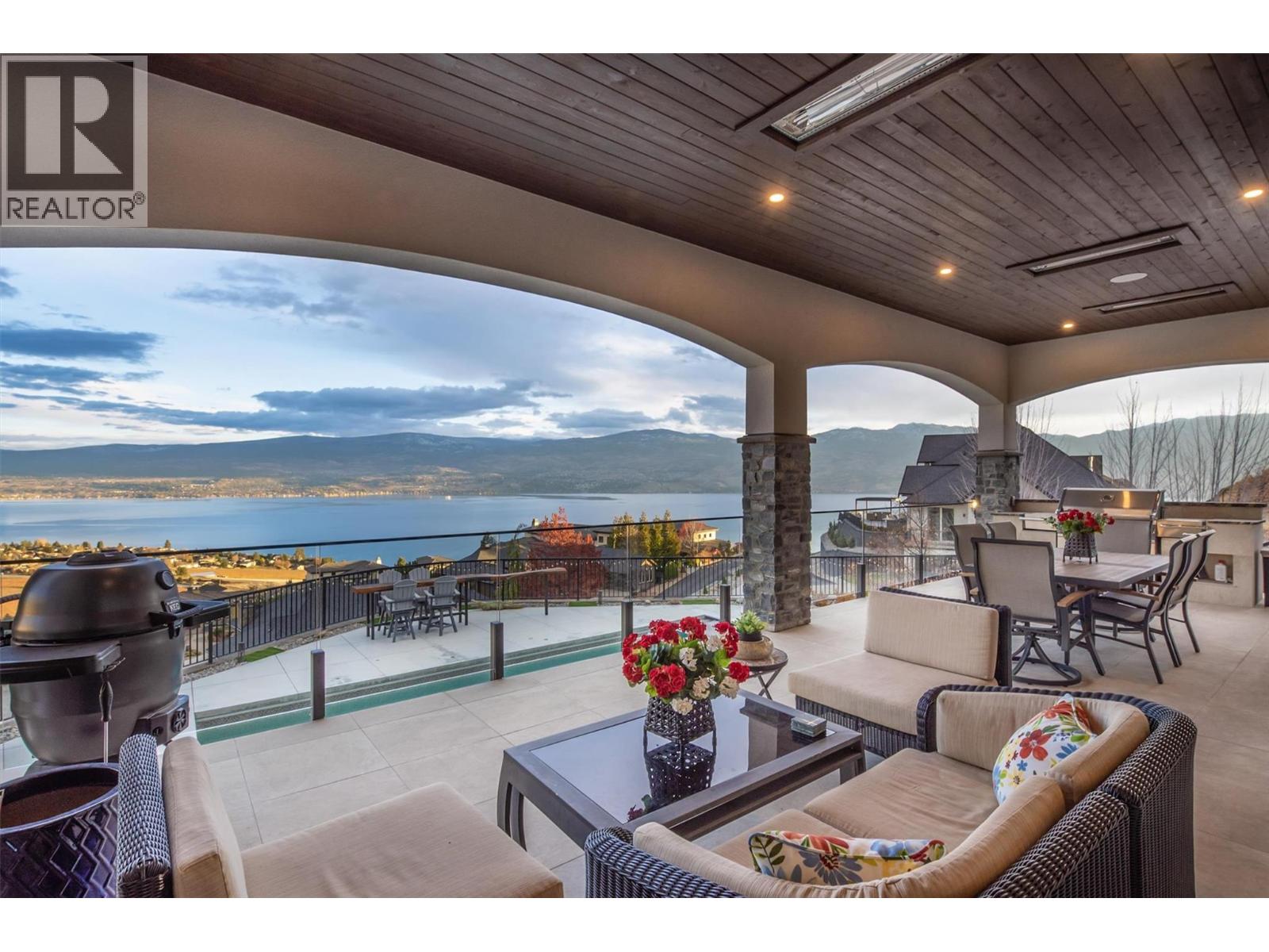  3279 Vineyard View Drive, West Kelowna