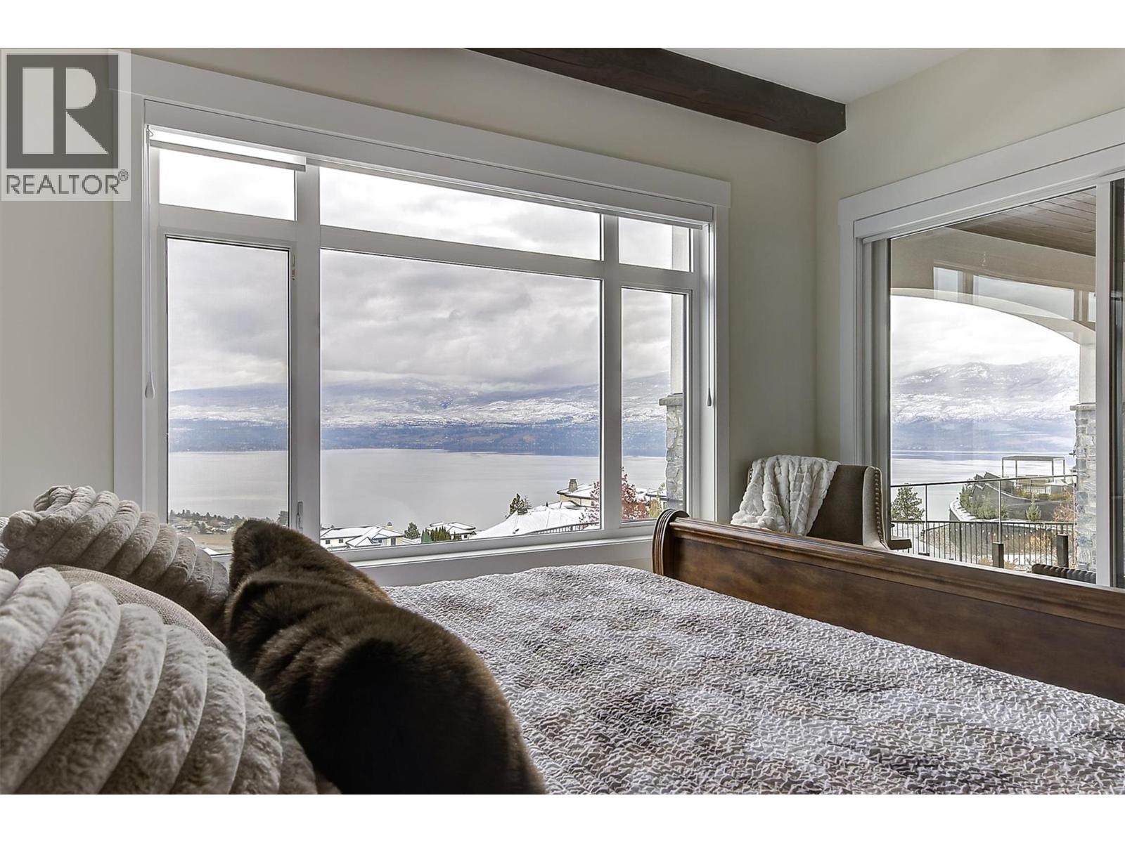  3279 Vineyard View Drive, West Kelowna