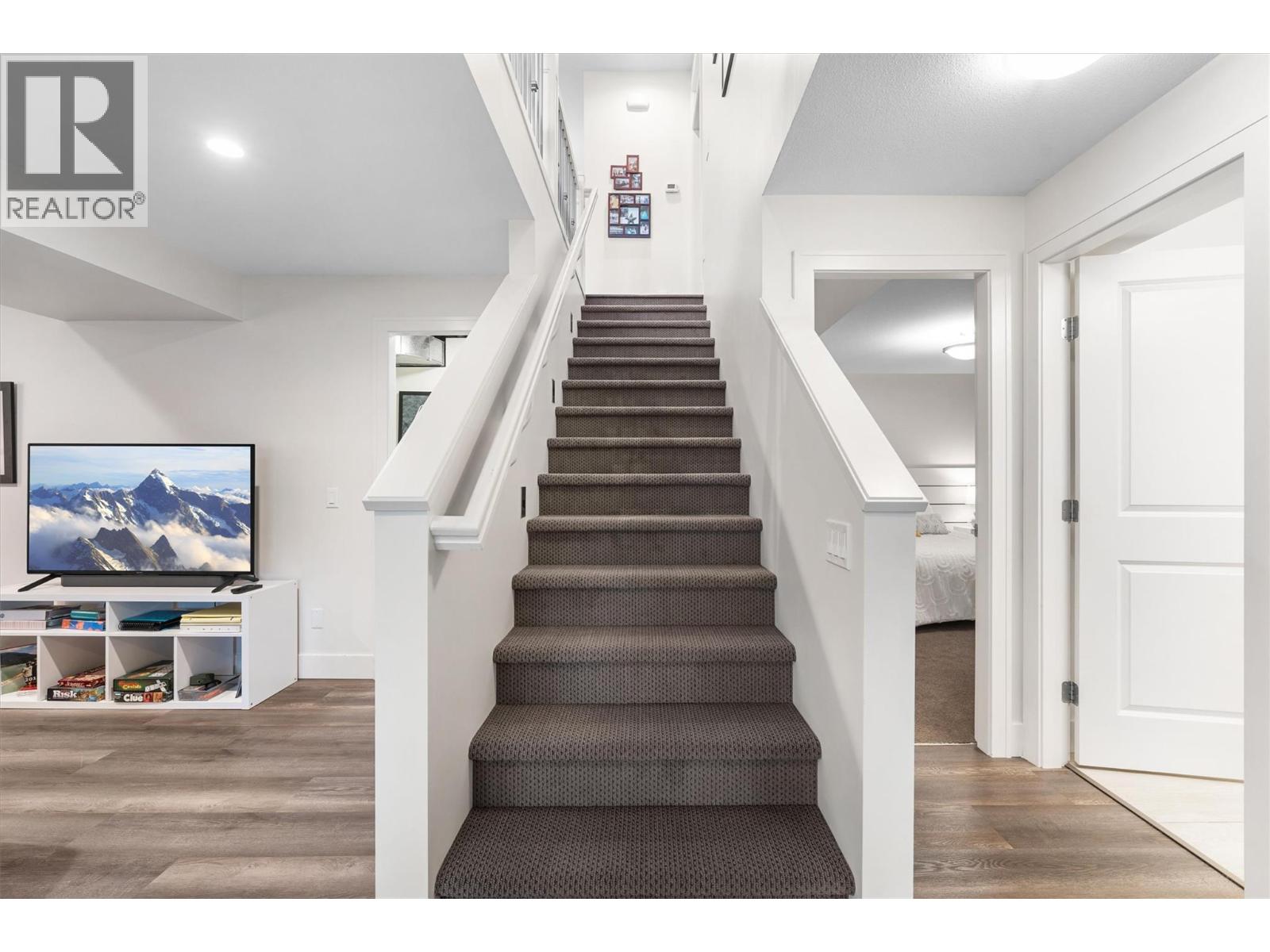  13080 Gibbons Drive, Lake Country