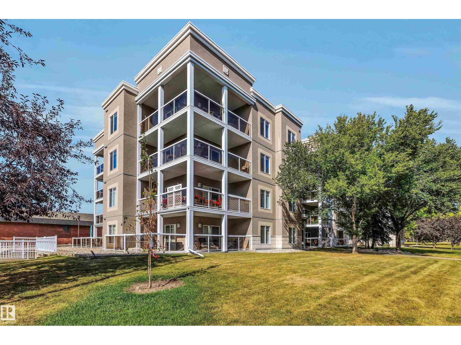 #441 78B MCKENNEY AV, St. Albert