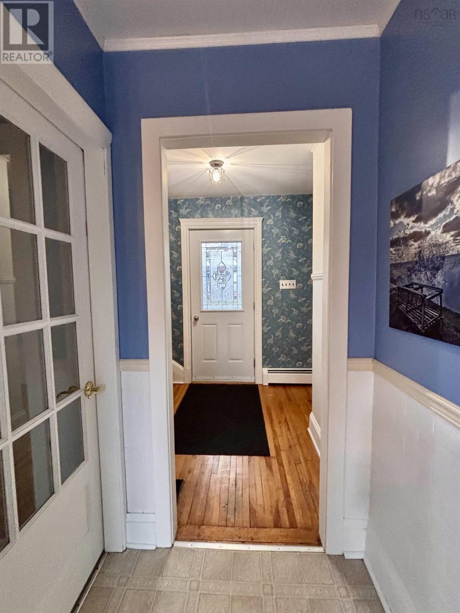 Property 24 of 48 of 34 Hillcrest Street