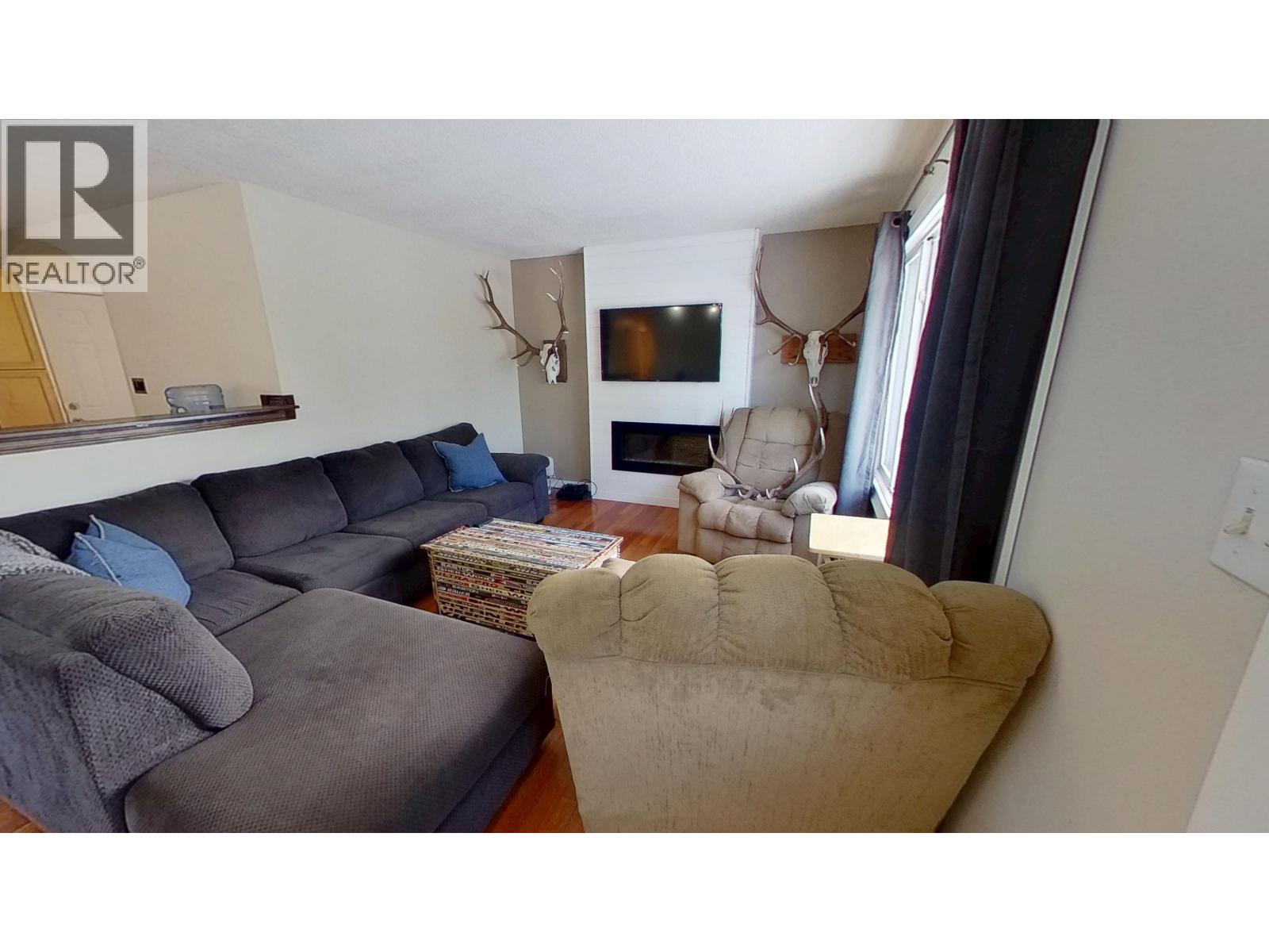 8824 PINE ROAD, Fort St. John