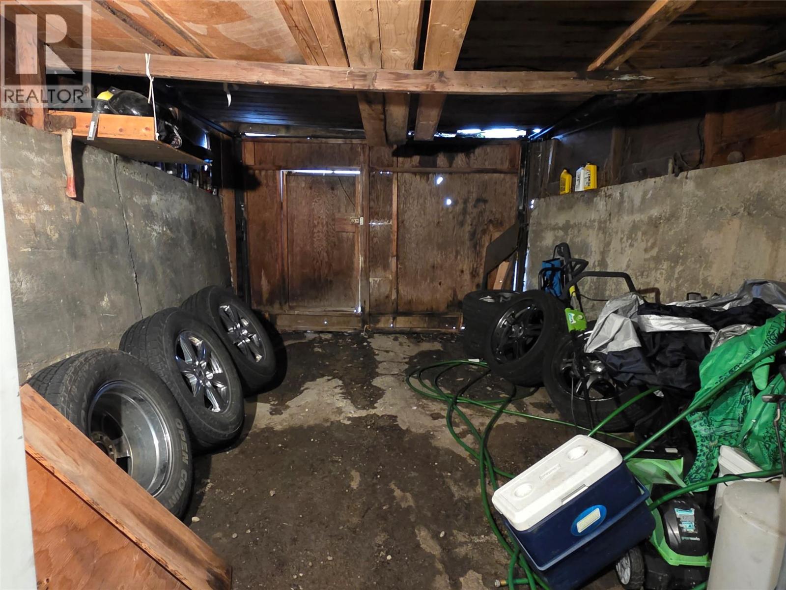 1704 Second Avenue, Rossland