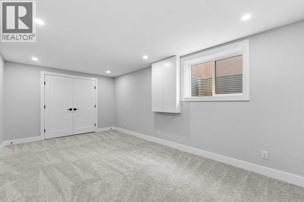 Single Family House for Sale in  Mckenzie Lake Bay SE McKenzie Lake Calgary 